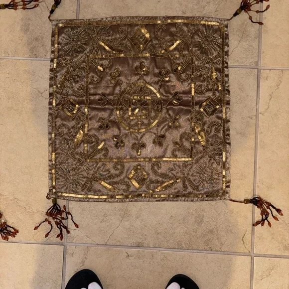 Table runners Embroidered Brown and Gold Set Perfect for a set of luxury - Picture 5 of 7